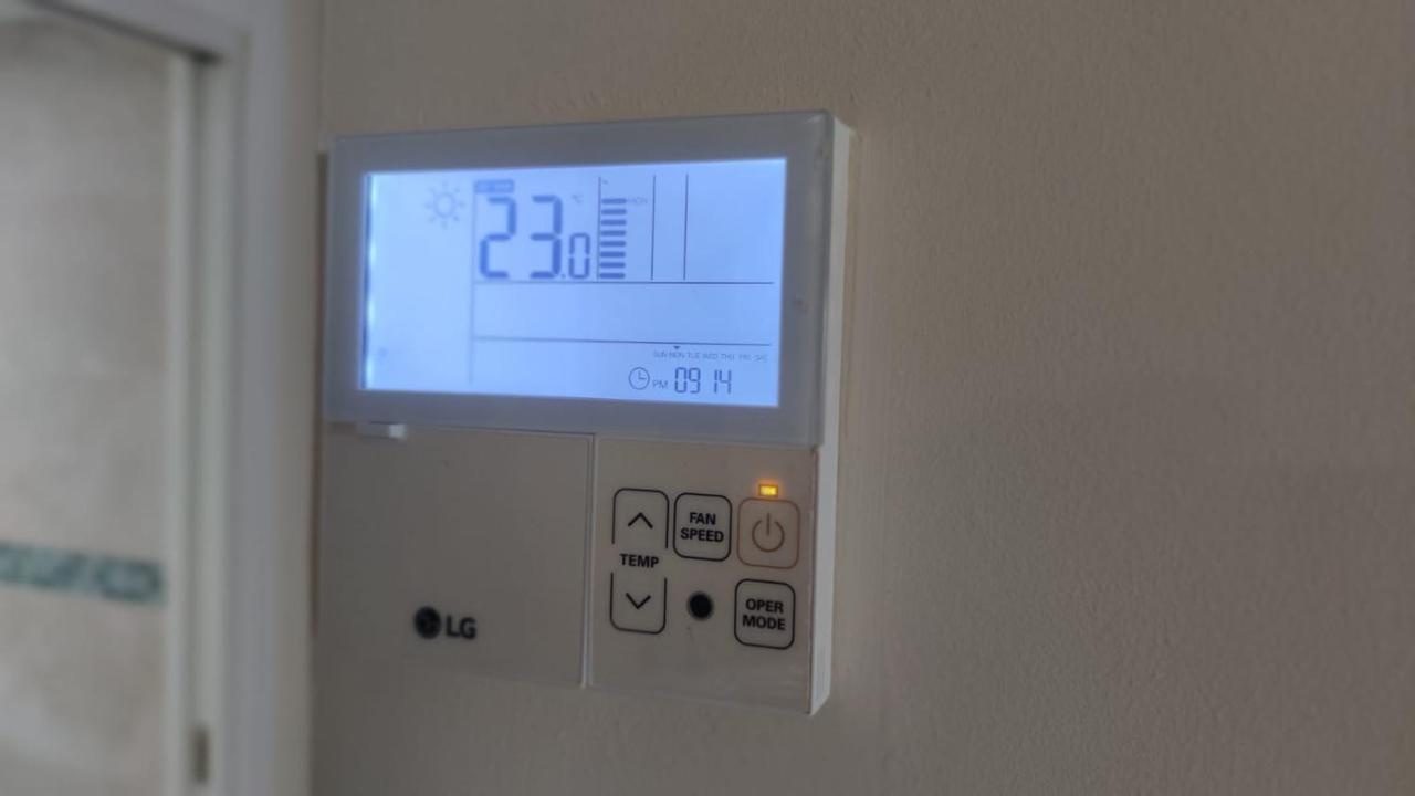 Coqueto Apartamento En Puerto Marina Con Piscina 贝纳尔马德纳 外观 照片
